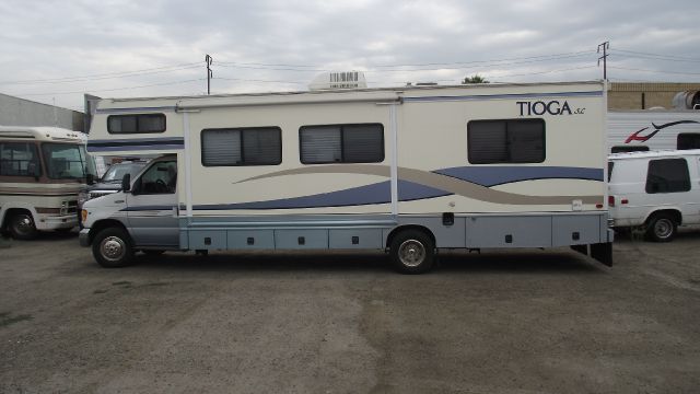 1998 Fleetwood Tioga SL 5dr Wgn 2.5 TS Sport Auto