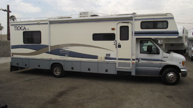 1998 Fleetwood Tioga SL 5dr Wgn 2.5 TS Sport Auto