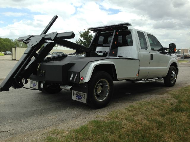 2013 Ford 350 Sport 4WD