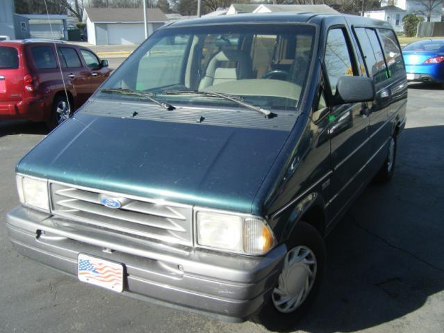 1996 Ford Aerostar ESi