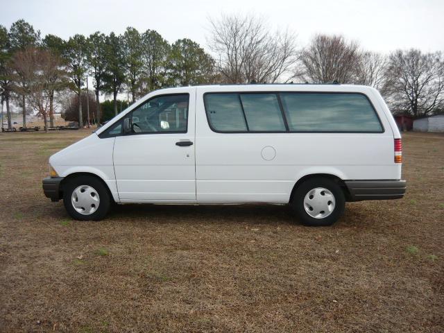 1996 Ford Aerostar Base