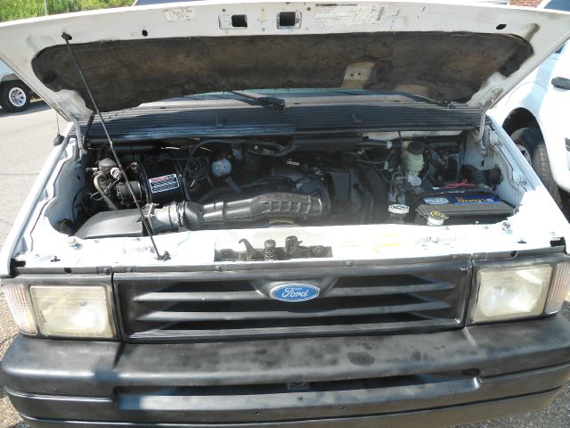 1997 Ford Aerostar SL AWD CVT Leatherroof