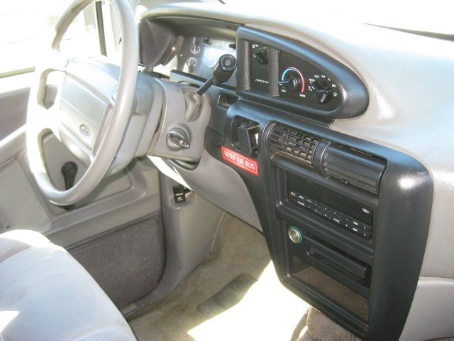 1997 Ford Aerostar ESi