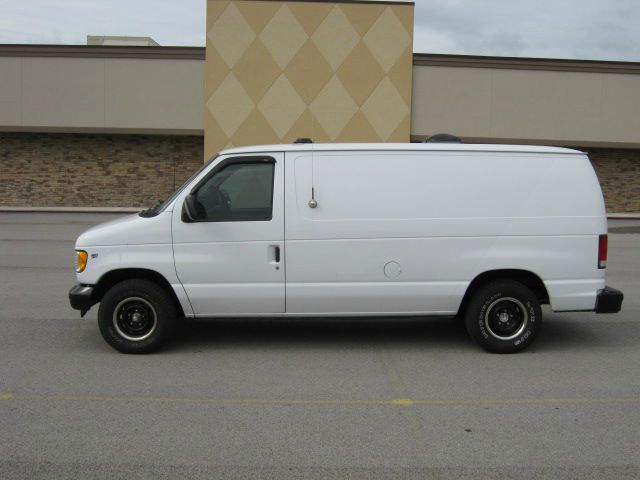 2001 Ford Aerostar Unknown