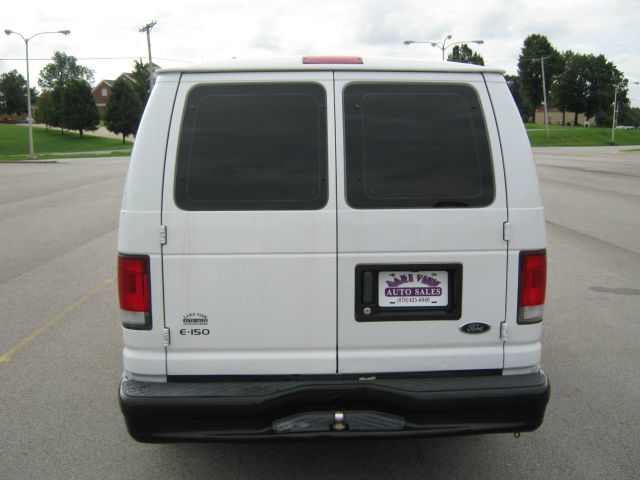 2001 Ford Aerostar Unknown