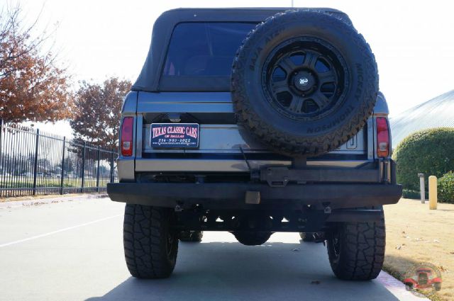 1966 Ford Bronco Ram 3500 Diesel 2-WD