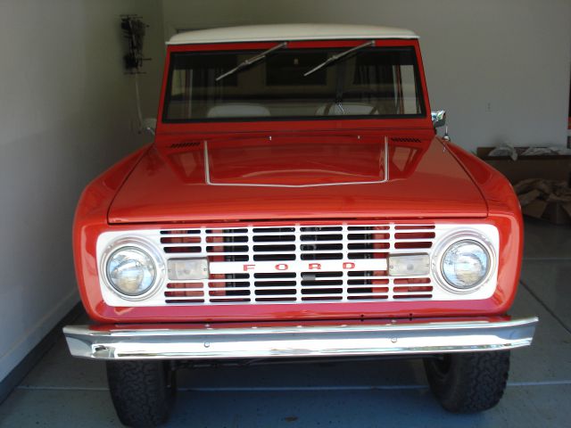 1973 Ford Bronco Quad-short-slt BIG Horn-hemi-4wd-20 INCH RIMS