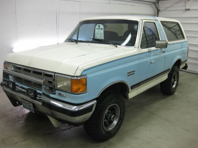 1987 Ford Bronco Ram 3500 Diesel 2-WD