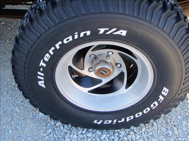 1988 Ford Bronco Base