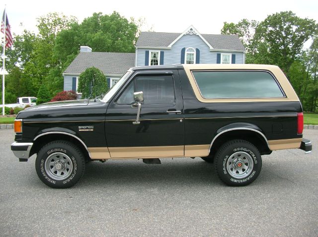 1991 Ford Bronco Base