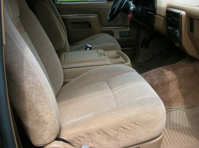 1991 Ford Bronco Base