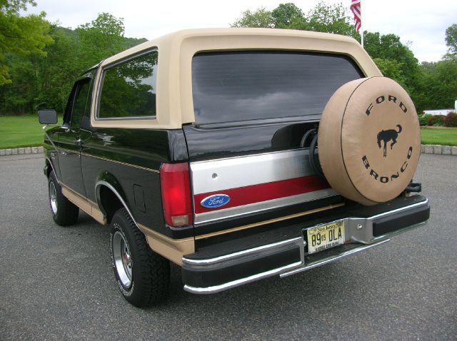 1991 Ford Bronco Base