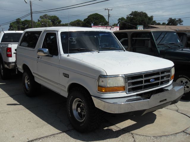 1993 Ford Bronco ESi