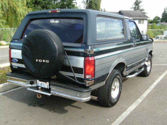 1994 Ford Bronco ESi