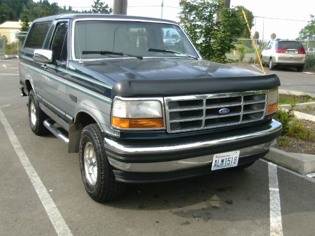1994 Ford Bronco ESi