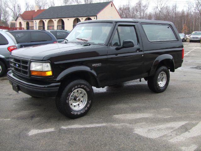 1994 Ford Bronco ESi