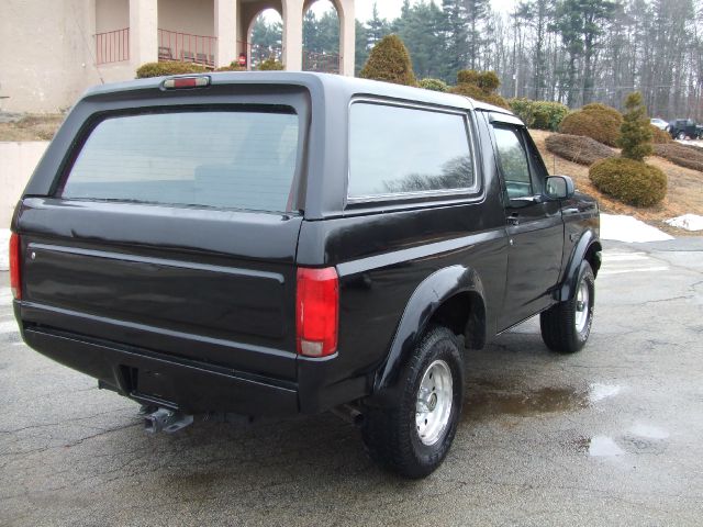 1994 Ford Bronco ESi