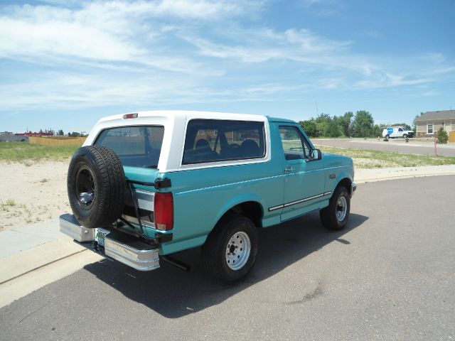 1994 Ford Bronco ESi