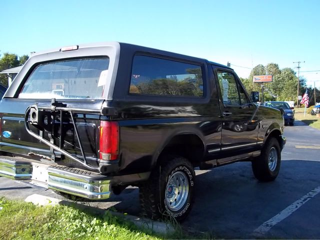 1995 Ford Bronco ESi