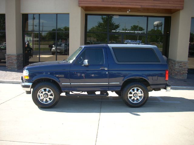 1995 Ford Bronco ESi