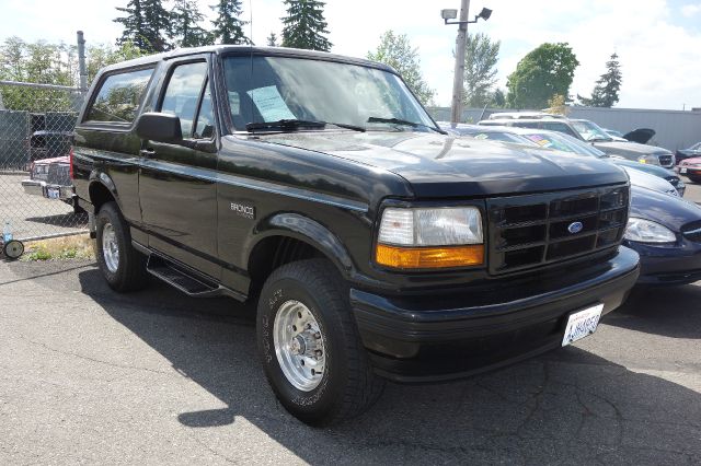 1995 Ford Bronco ESi