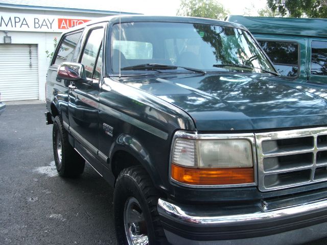 1995 Ford Bronco ESi