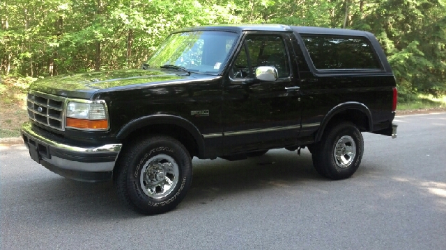 1996 Ford Bronco ESi