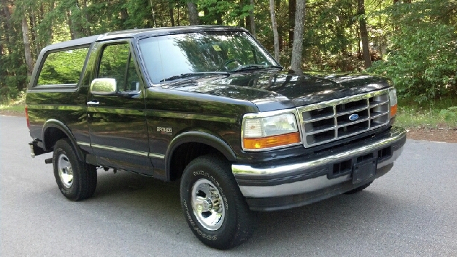 1996 Ford Bronco ESi