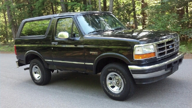 1996 Ford Bronco ESi