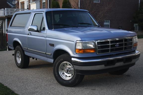 1996 Ford Bronco ESi