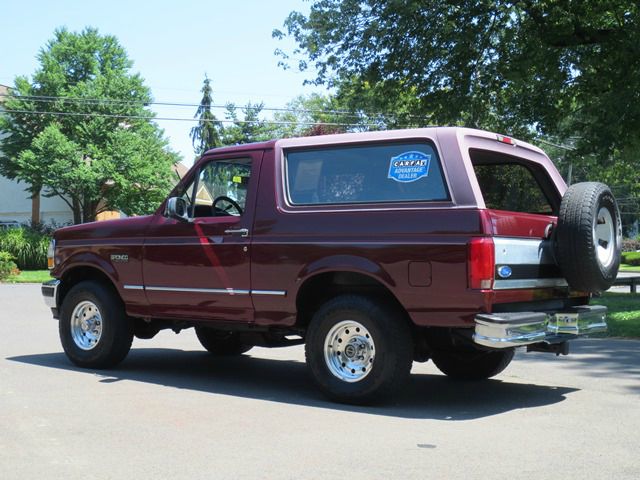 1996 Ford Bronco ESi