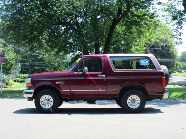 1996 Ford Bronco ESi