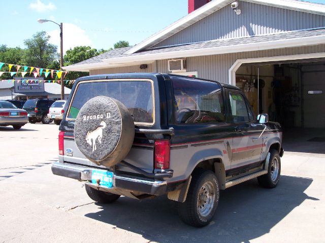 1986 Ford Bronco II 1-owner, BED Cover