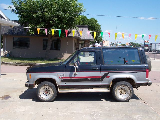 1986 Ford Bronco II 1-owner, BED Cover