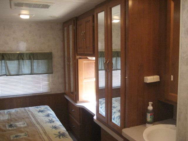 2002 Ford COACHMEN Unknown