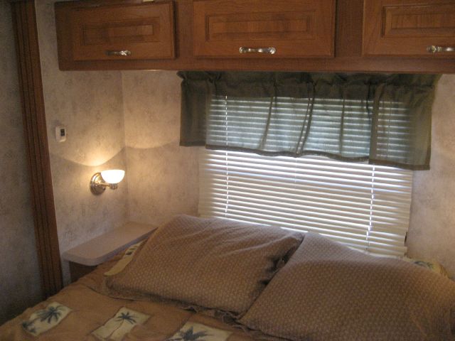 2002 Ford COACHMEN Unknown
