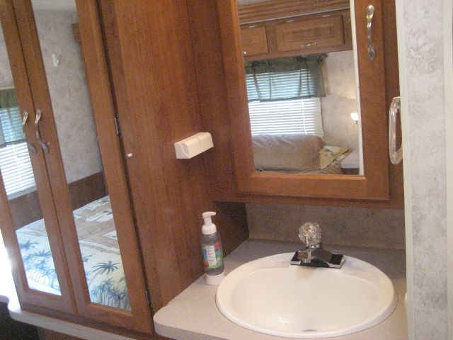 2002 Ford COACHMEN Unknown