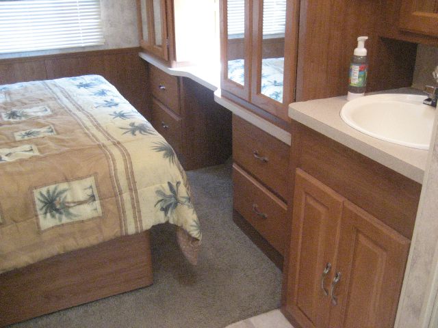 2002 Ford COACHMEN Unknown