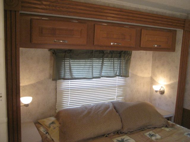 2002 Ford COACHMEN Unknown