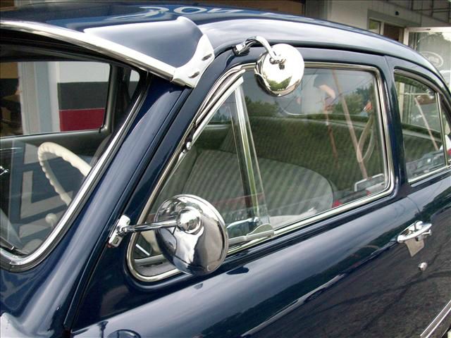 1950 Ford CUSTOM DELUXE 2DR Unknown