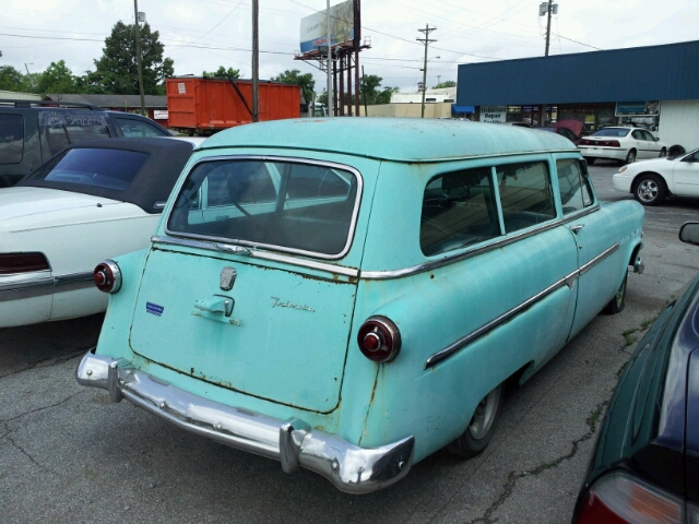 1954 Ford Club Wagon Unknown
