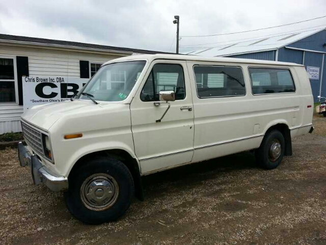 1991 Ford Club Wagon Sport 4WD