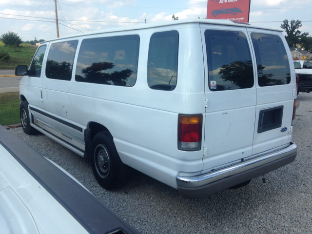1994 Ford Club Wagon FWD I