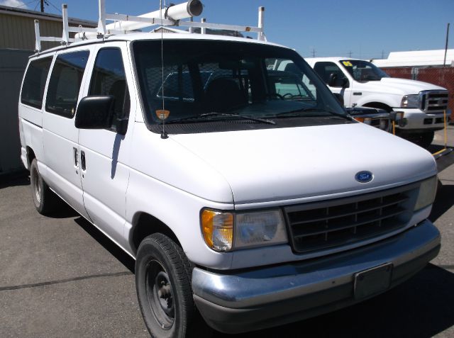 1995 Ford Club Wagon Sport 4WD