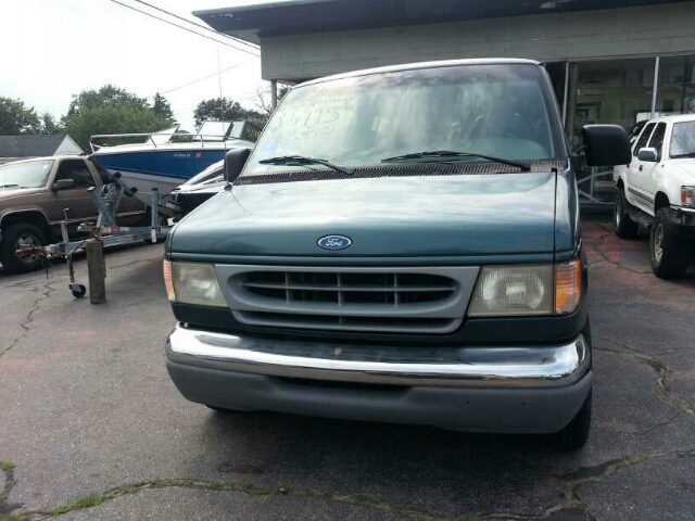 1997 Ford Club Wagon LARE