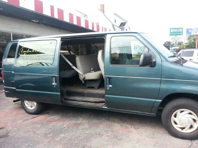 1997 Ford Club Wagon LARE