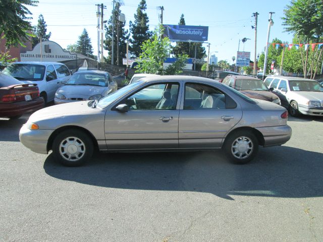 1995 Ford Contour S Sedan