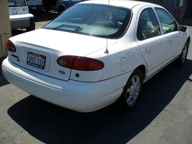1996 Ford Contour S Sedan