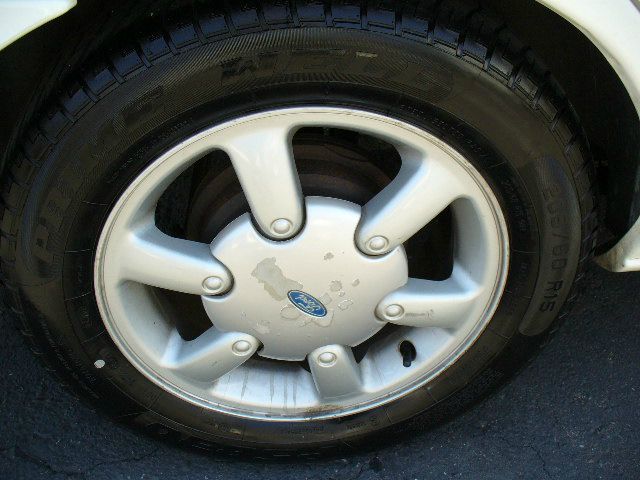 1996 Ford Contour S Sedan