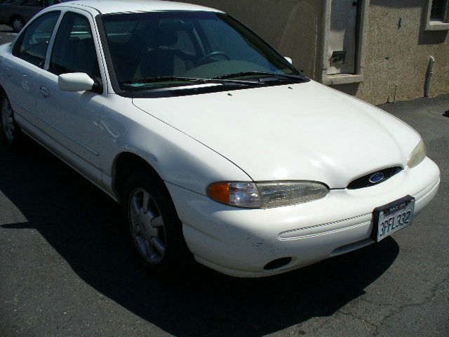 1996 Ford Contour S Sedan